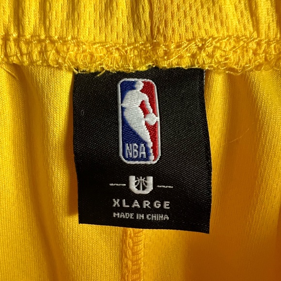 NBA Lakers - Lebron James Logo Shorts sz XL - Picture 7 of 9